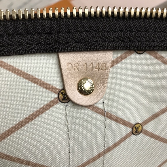 ❌SOLD❌Limited Edition LV KEEPALL BANDOULIÈRE 50 - Picture 2 of 8